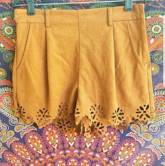 Pants - Cut out suede shorts Pants - Cut out suede shorts